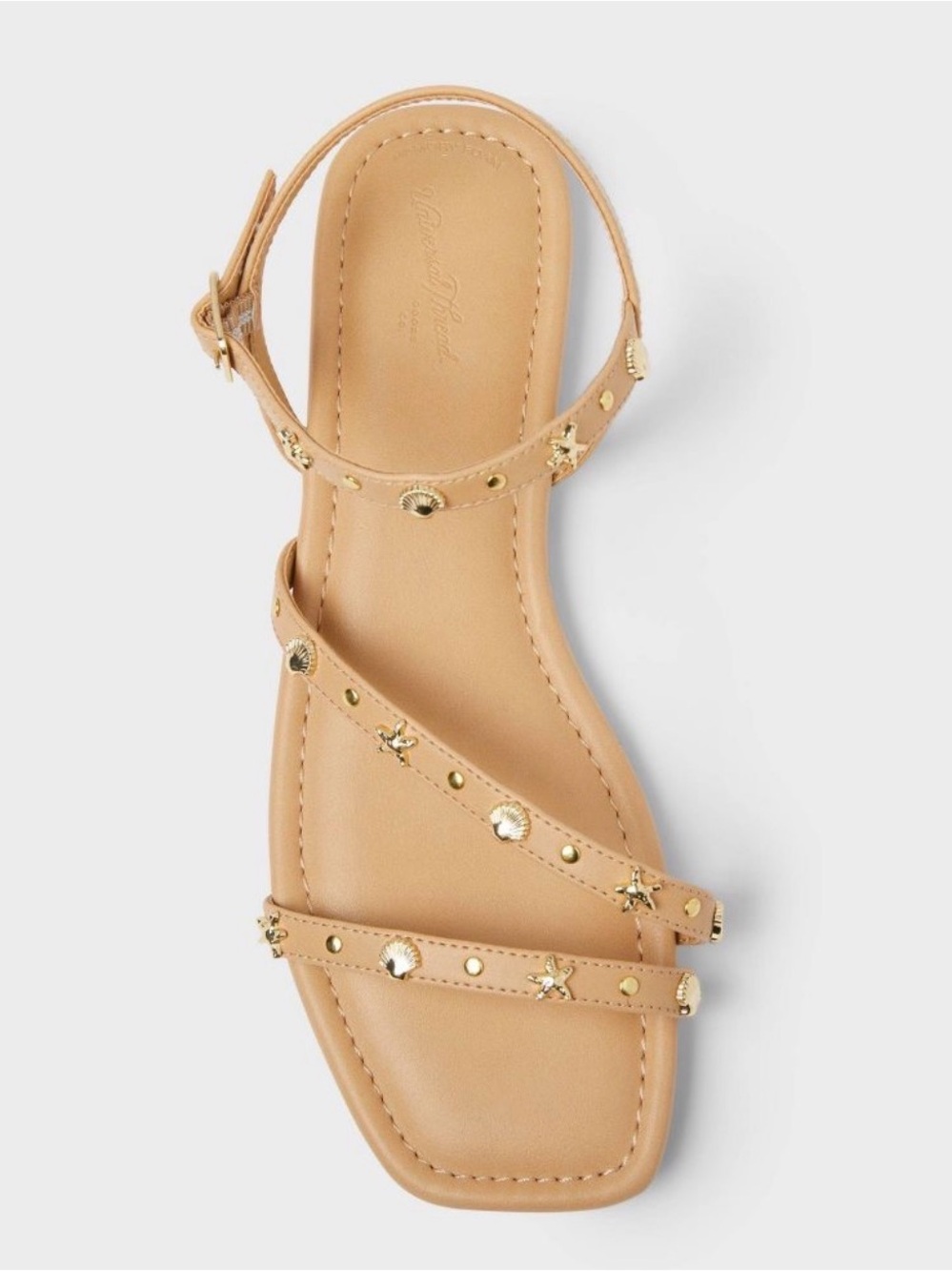SALE Size 10 NWT Universal Thread Tan Seashell Starfish Embellished Flat Sandals